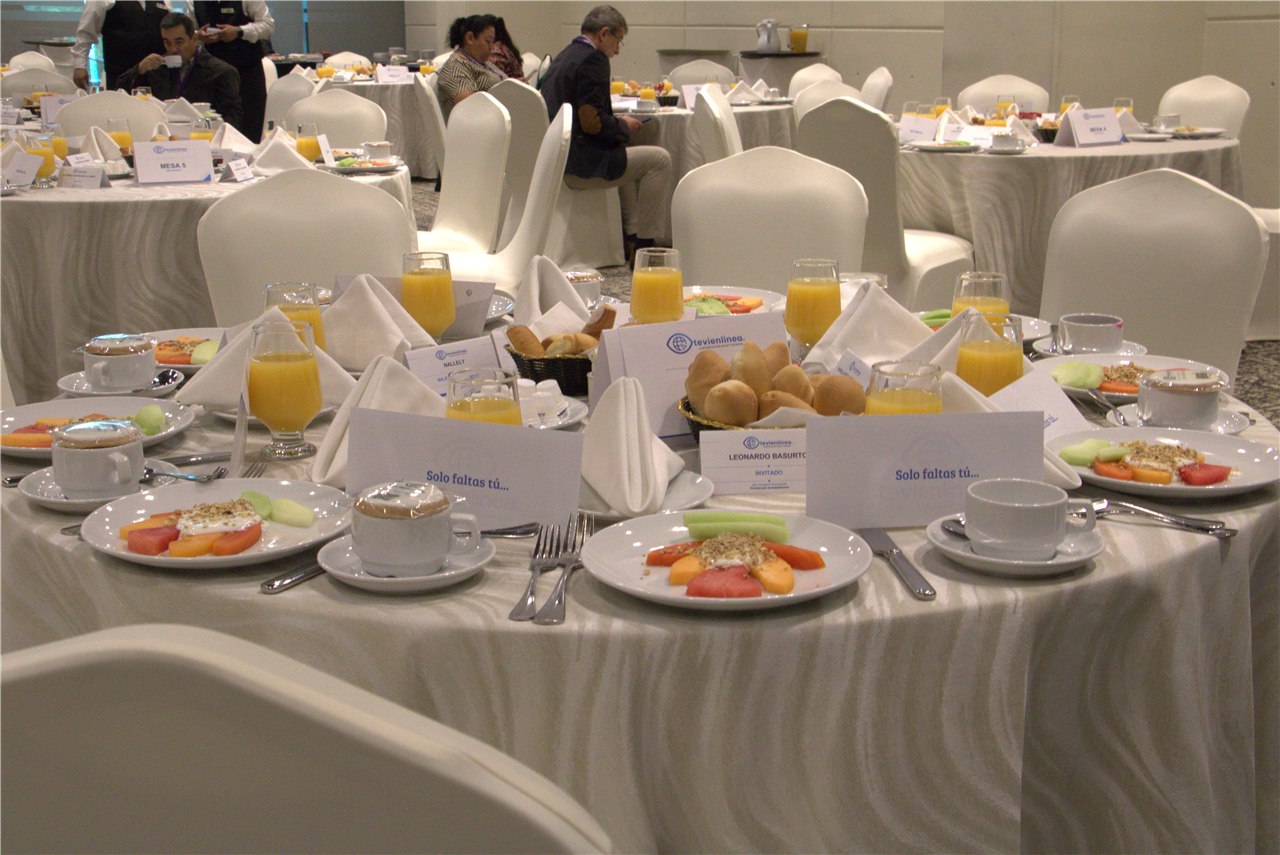Desayuno empresarial